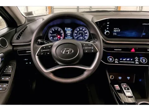 More photos of 2023 Hyundai Sonata SEL at Bob Ruth Ford Dillsburg, PA