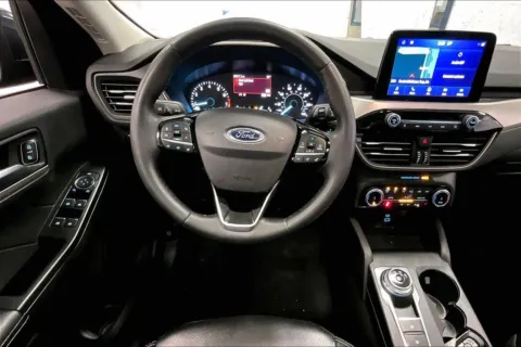 More photos of 2022 Ford Edge SEL at Bob Ruth Ford Dillsburg, PA