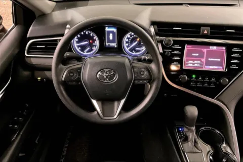 More photos of 2018 Toyota Camry LE at Bob Ruth Ford Dillsburg, PA