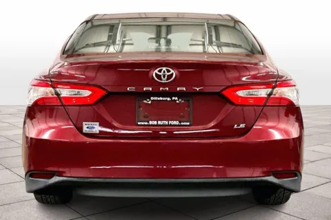 More photos of 2018 Toyota Camry LE at Bob Ruth Ford Dillsburg, PA