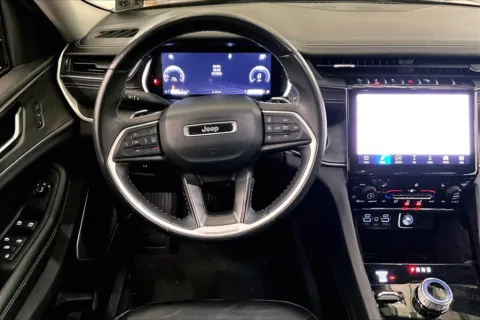 More photos of 2022 Jeep Grand Cherokee L Limited at Bob Ruth Ford Dillsburg, PA