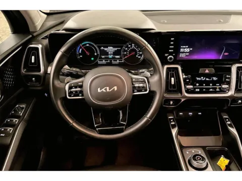 More photos of 2022 Kia Sorento Hybrid S at Bob Ruth Ford Dillsburg, PA