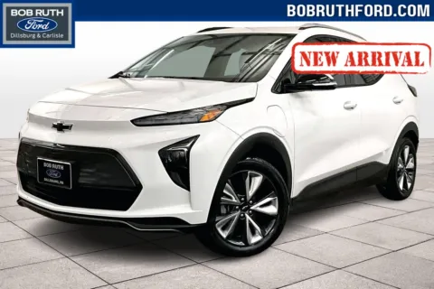 White 2023 Chevrolet Bolt EUV LT for sale in Dillsburg, PA