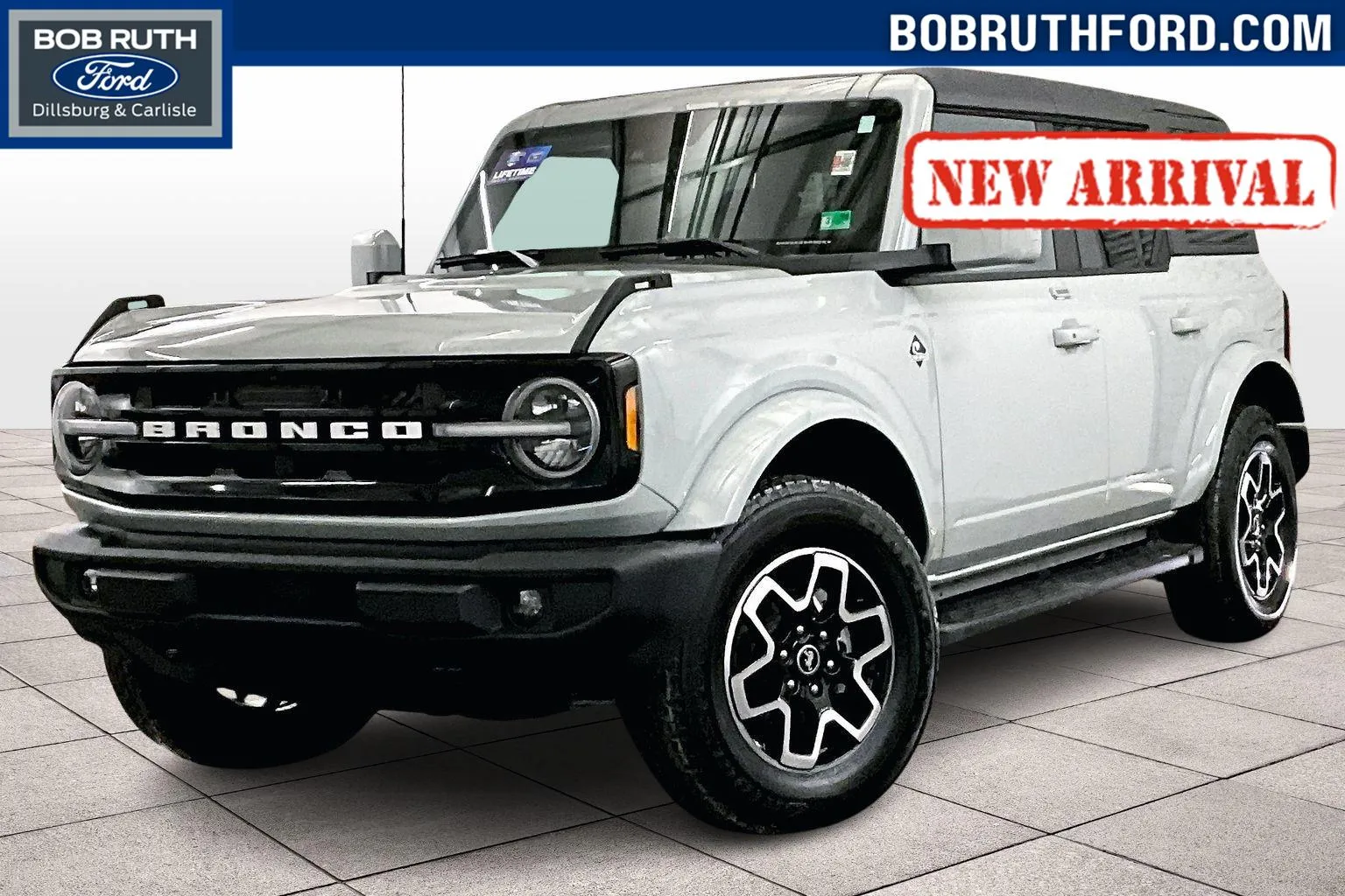2023 Ford Bronco 4-Door Outer Banks's photo
