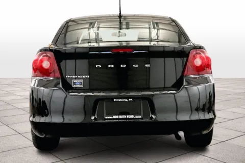More photos of 2013 Dodge Avenger SE at Bob Ruth Ford Dillsburg, PA
