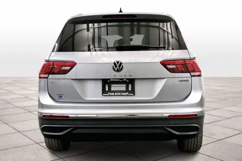 More photos of 2024 Volkswagen Tiguan 2.0T SE at Bob Ruth Ford Dillsburg, PA