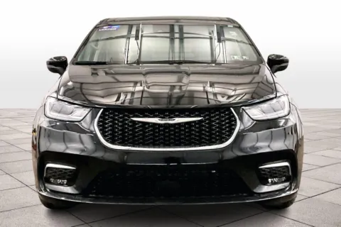 Another view of 2023 Chrysler Pacifica Hybrid Touring L for sale in Dillsburg, PA at Bob Ruth Ford Dillsburg