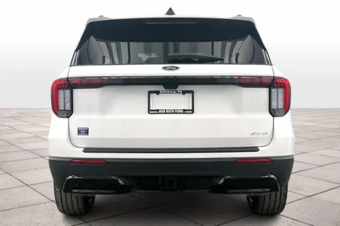 More photos of 2025 Ford Explorer ST-Line at Bob Ruth Ford Dillsburg, PA