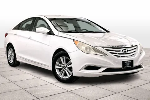 Photos of 2011 Hyundai Sonata GLS PZEV for sale in Dillsburg, PA at Bob Ruth Ford Dillsburg