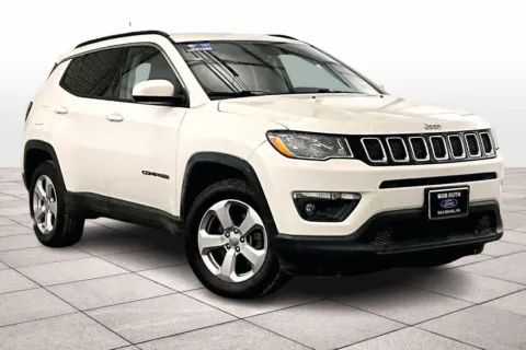 Photos of 2019 Jeep Compass Latitude for sale in Dillsburg, PA at Bob Ruth Ford Dillsburg