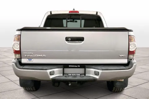 More photos of 2015 Toyota Tacoma at Bob Ruth Ford Dillsburg, PA