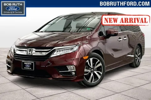 Red 2019 Honda Odyssey Elite for sale in Dillsburg, PA