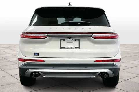 More photos of 2021 Lincoln Corsair Standard at Bob Ruth Ford Dillsburg, PA