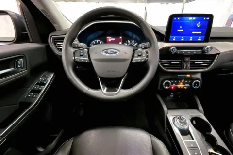 More photos of 2022 Ford Escape SEL at Bob Ruth Ford Dillsburg, PA