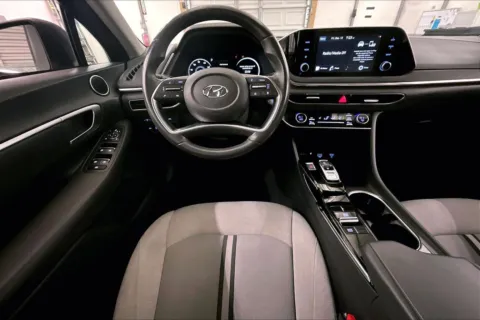 More photos of 2020 Hyundai Sonata SEL at Bob Ruth Ford Dillsburg, PA