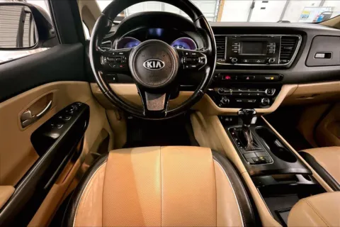 More photos of 2016 Kia Sedona LX at Bob Ruth Ford Dillsburg, PA