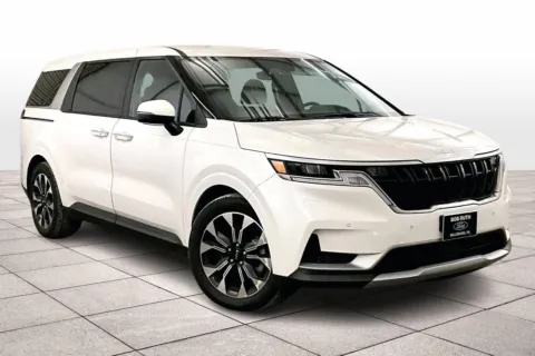 Photos of 2024 Kia Carnival EX for sale in Dillsburg, PA at Bob Ruth Ford Dillsburg