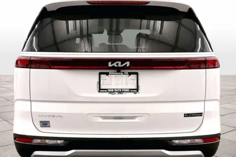 More photos of 2024 Kia Carnival EX at Bob Ruth Ford Dillsburg, PA