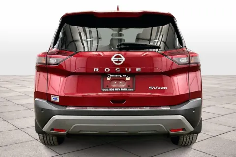 More photos of 2021 Nissan Rogue SV at Bob Ruth Ford Dillsburg, PA