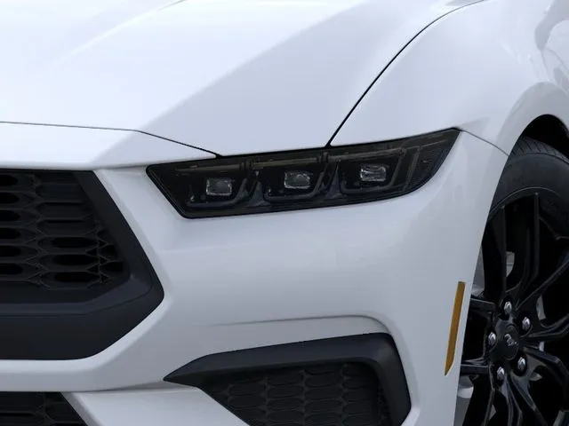 2026 Ford Mustang EcoBoost Premium Fastback - Photo 18