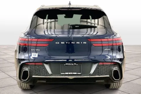 More photos of 2022 Genesis GV70 2.5T at Bob Ruth Ford Dillsburg, PA