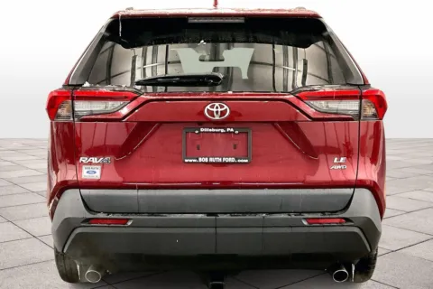 More photos of 2020 Toyota RAV4 LE at Bob Ruth Ford Dillsburg, PA