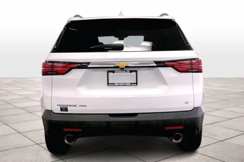 More photos of 2023 Chevrolet Traverse LT Cloth at Bob Ruth Ford Dillsburg, PA