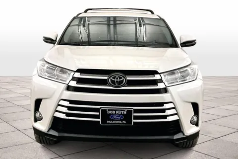 Another view of 2019 Toyota Highlander LE Plus for sale in Dillsburg, PA at Bob Ruth Ford Dillsburg