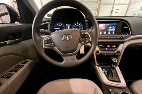 More photos of 2018 Hyundai Elantra SEL at Bob Ruth Ford Dillsburg, PA