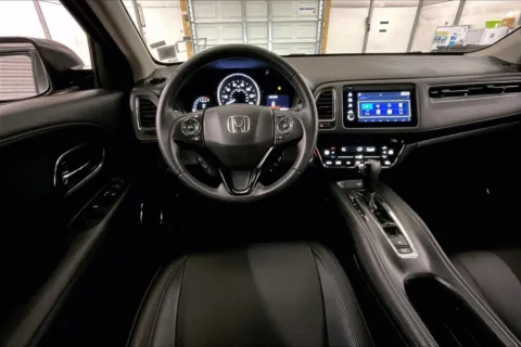 More photos of 2022 Honda HR-V EX-L at Bob Ruth Ford Dillsburg, PA