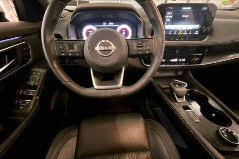 More photos of 2023 Nissan Rogue Platinum at Bob Ruth Ford Dillsburg, PA