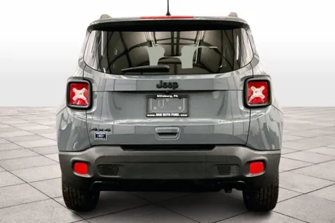 More photos of 2018 Jeep Renegade Altitude at Bob Ruth Ford Dillsburg, PA