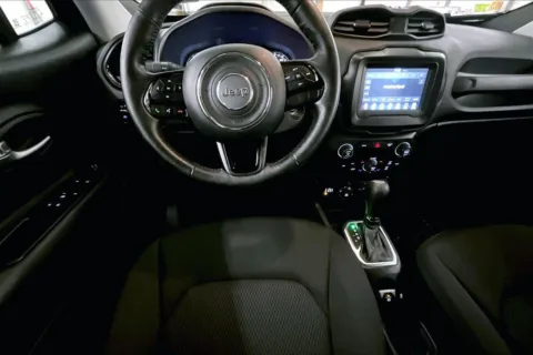 More photos of 2018 Jeep Renegade Altitude at Bob Ruth Ford Dillsburg, PA