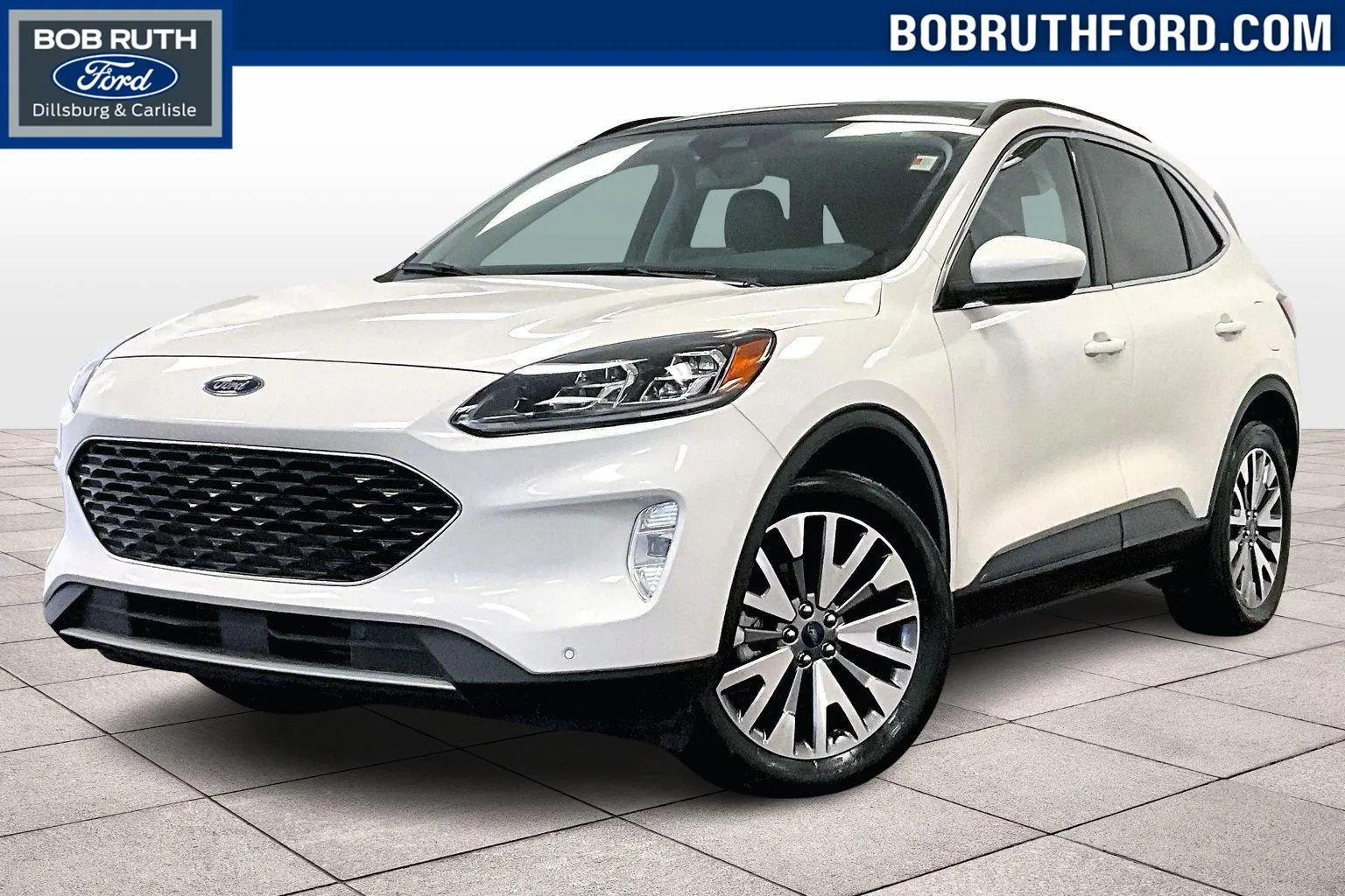 White 2022 Ford Escape Titanium for sale in Dillsburg, PA