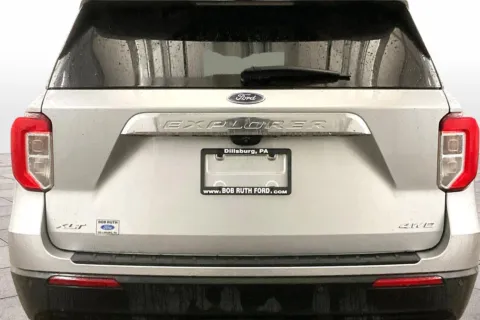 More photos of 2021 Ford Explorer XLT at Bob Ruth Ford Dillsburg, PA
