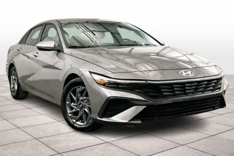 Photos of 2024 Hyundai Elantra SEL for sale in Dillsburg, PA at Bob Ruth Ford Dillsburg