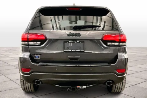 More photos of 2015 Jeep Grand Cherokee Altitude at Bob Ruth Ford Dillsburg, PA