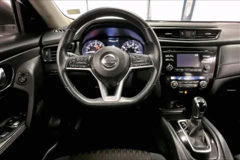 More photos of 2017 Nissan Rogue SV at Bob Ruth Ford Dillsburg, PA