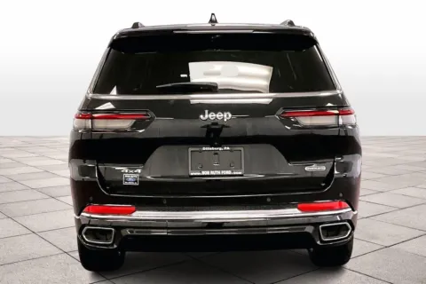 More photos of 2023 Jeep Grand Cherokee L Overland at Bob Ruth Ford Dillsburg, PA