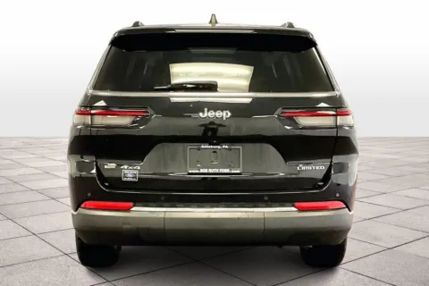 More photos of 2023 Jeep Grand Cherokee L Limited at Bob Ruth Ford Dillsburg, PA