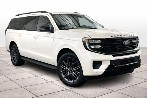 Photos of 2026 Ford Expedition Max Platinum for sale in Dillsburg, PA at Bob Ruth Ford Dillsburg