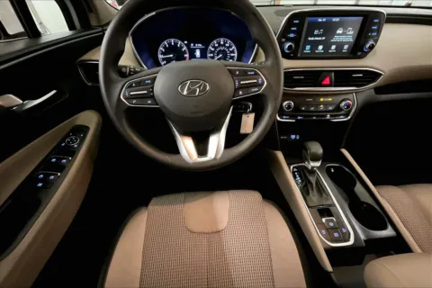 More photos of 2020 Hyundai Santa Fe SE at Bob Ruth Ford Dillsburg, PA