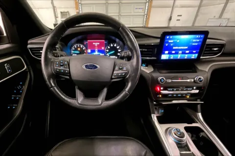 More photos of 2020 Ford Explorer XLT at Bob Ruth Ford Dillsburg, PA