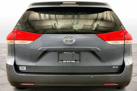 More photos of 2014 Toyota Sienna XLE at Bob Ruth Ford Dillsburg, PA