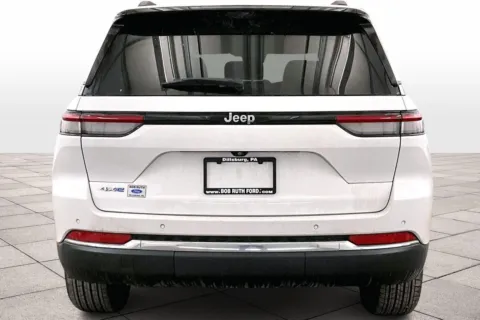 More photos of 2022 Jeep Grand Cherokee 4xe at Bob Ruth Ford Dillsburg, PA