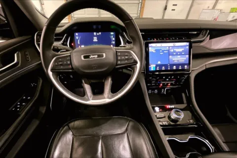 More photos of 2022 Jeep Grand Cherokee 4xe at Bob Ruth Ford Dillsburg, PA