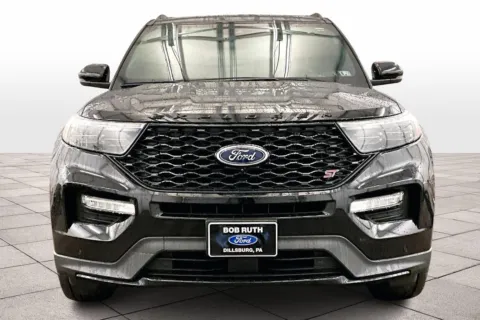 More photos of 2020 Ford Explorer ST at Bob Ruth Ford Dillsburg, PA