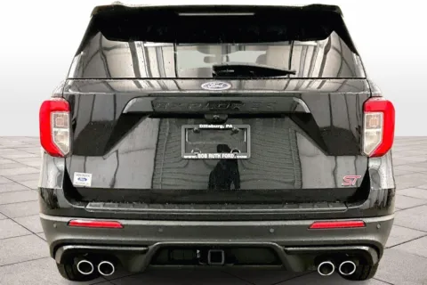 More photos of 2020 Ford Explorer ST at Bob Ruth Ford Dillsburg, PA