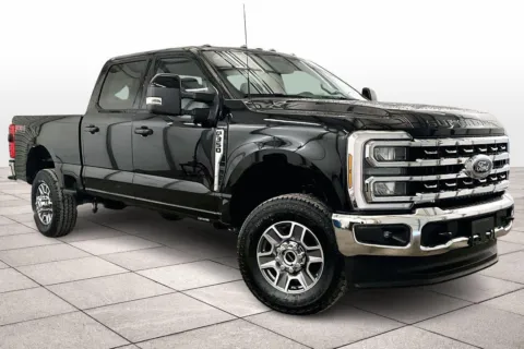 Photos of 2026 Ford Super Duty F-350 SRW LARIAT for sale in Dillsburg, PA at Bob Ruth Ford Dillsburg