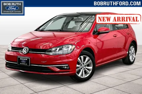 Red 2018 Volkswagen Golf SE for sale in Dillsburg, PA